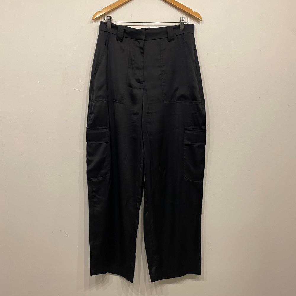Abercrombie & Fitch Black Satin Baggy Wide Leg Cargo Pants Size 29/8 High Rise